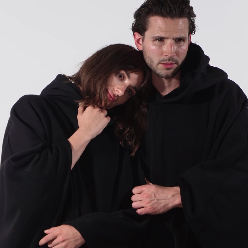 HOODLY™ - Your Personal Sanctuary